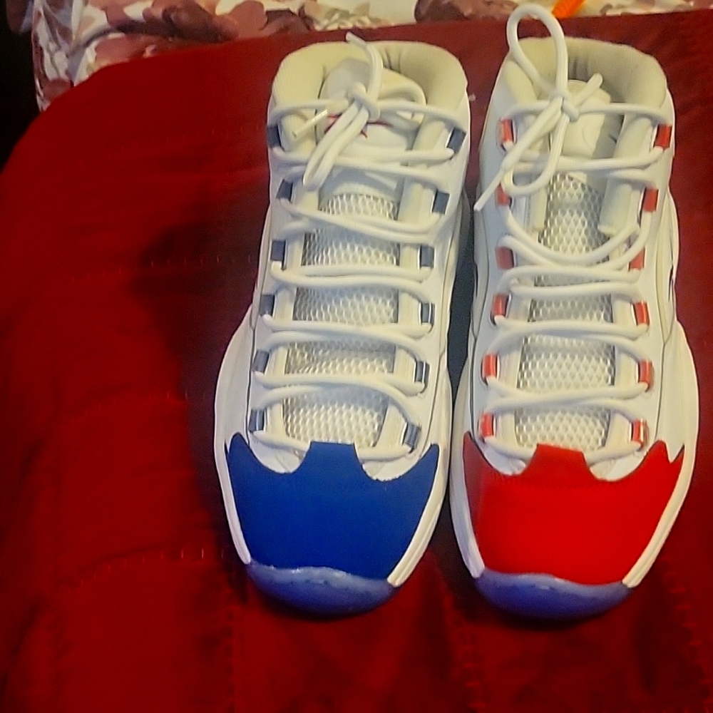 Reebook crossover size 10.5